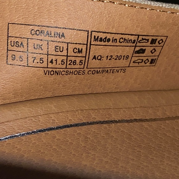 NWT Vionic Coralina Oat Canvas Espadrille Wedge Sandals Size 9 1/2 - Picture 10 of 15